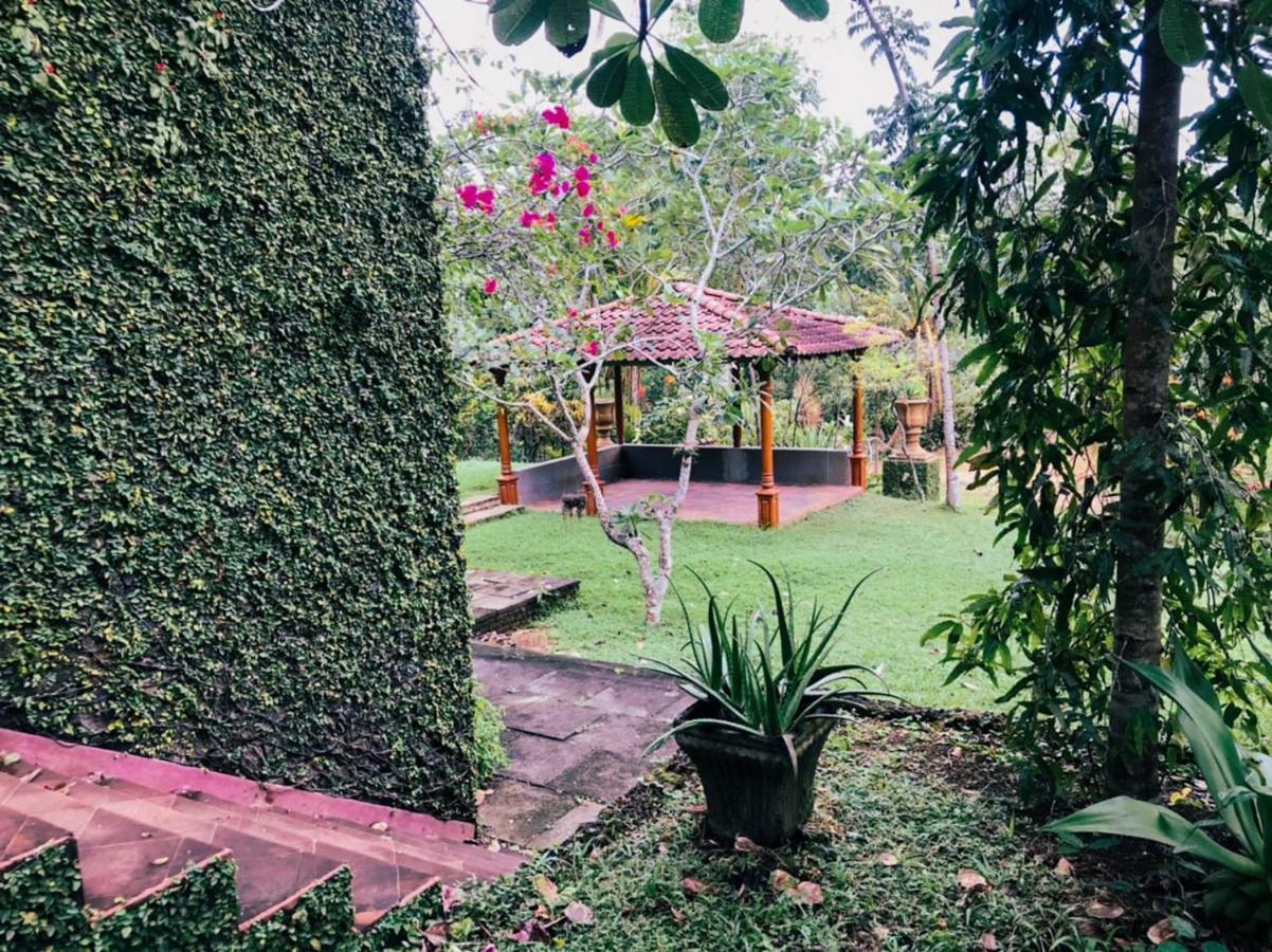 Swarnapaya Residence Bentota Luaran gambar